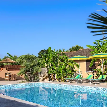 Relais * Αλγκέρο